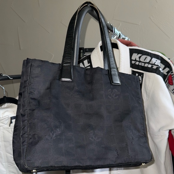 CHANEL BLACK RARELY - Picture 3 of 12